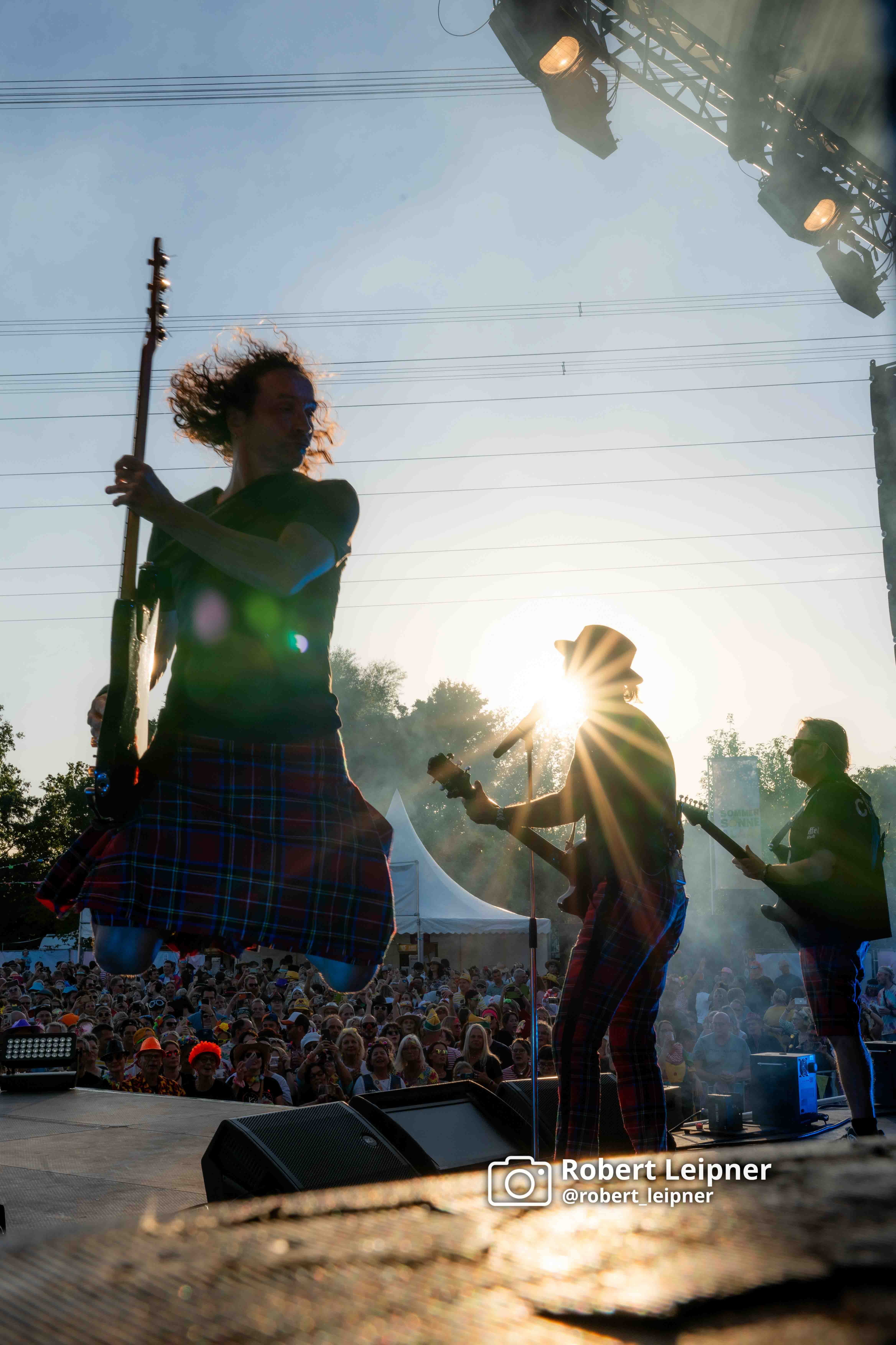 Bassist von brings im Sprung